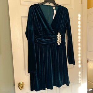 VENUS Holiday Velvet Dress (NWT)
